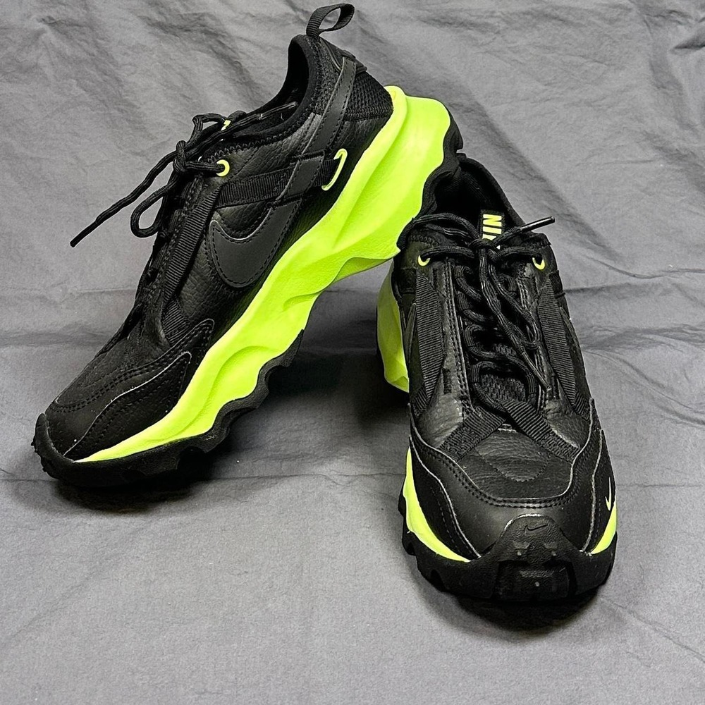 Nike TC 7900 Black Volt Chunky Sneakers Women's US 6.5 EU 37.5 Dad Shoes Y2K